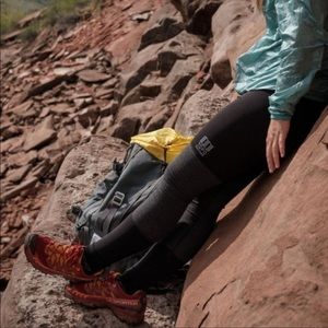 [Topo Designs] Color Block High Waisted Leggings